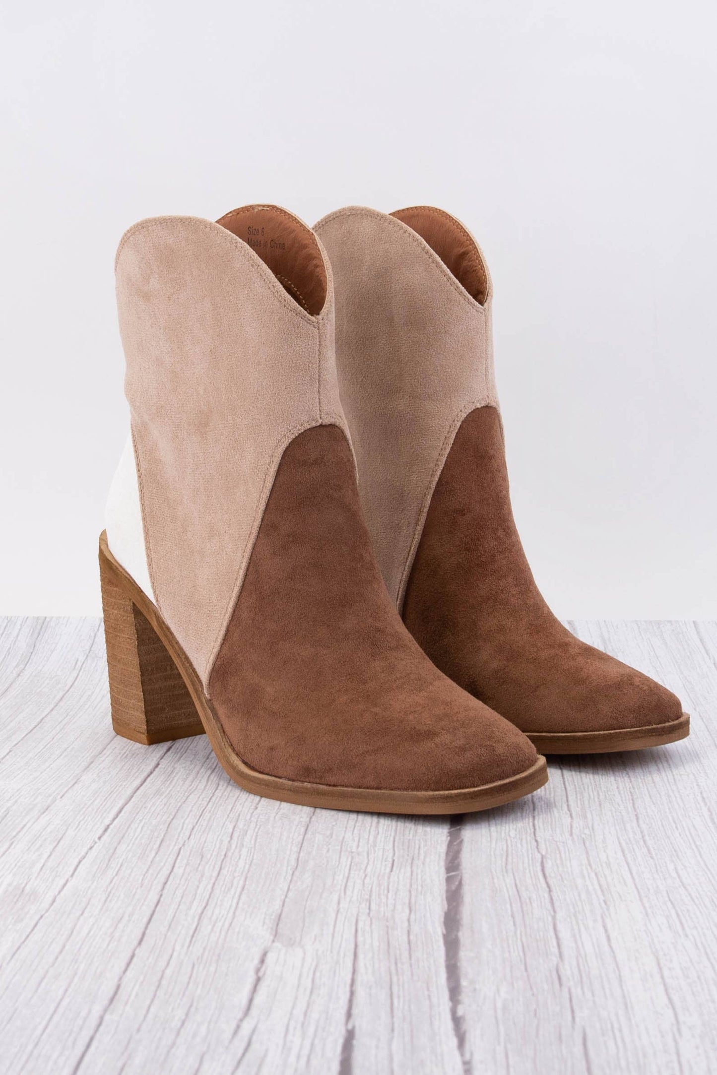 TRI-TONE BOOTIE WITH SQUARE TOE: CAMEL/TAUPE/BEIGE CROC