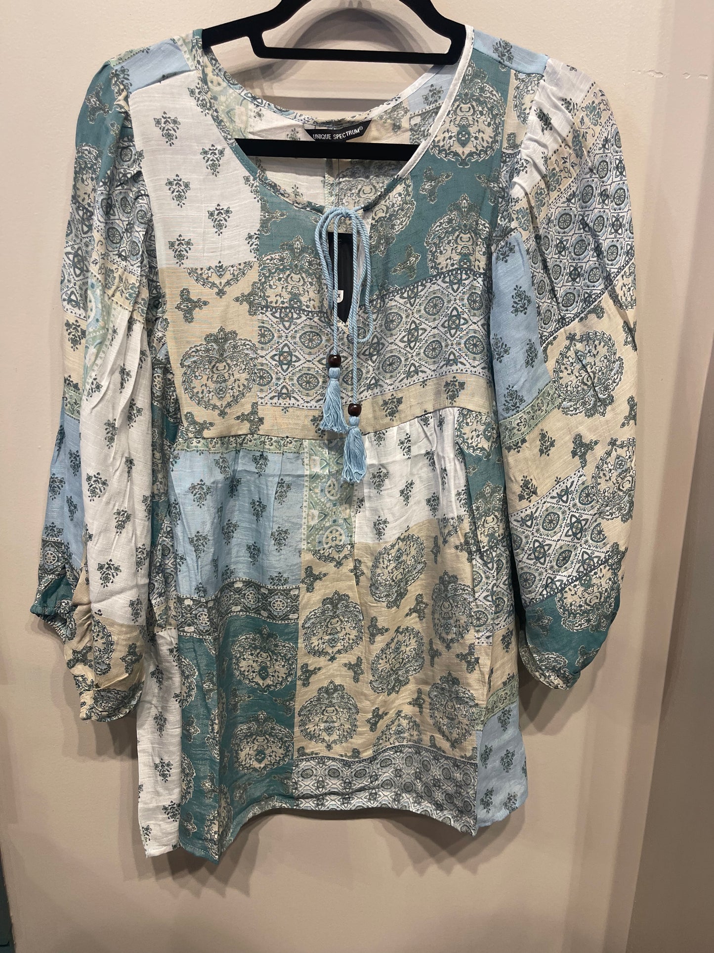 Blue/Green L/S Sleeve Plus Top